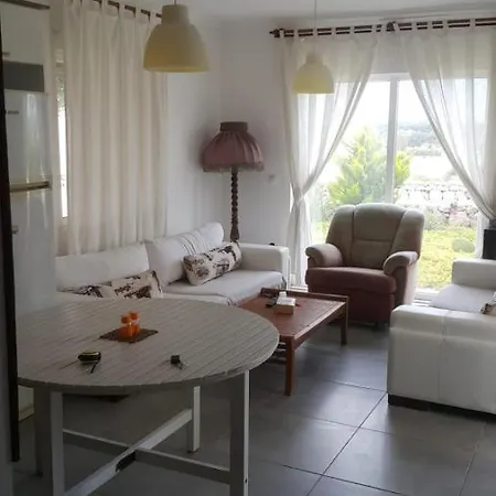 Beyaz Sahil Evleri Villa Pali